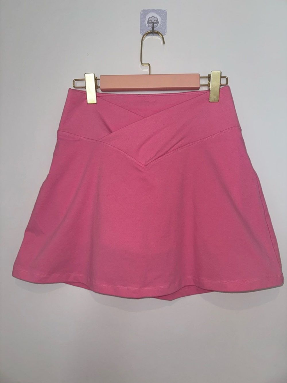 PINK Victoria's Secret Pink Skirt Gold Accent